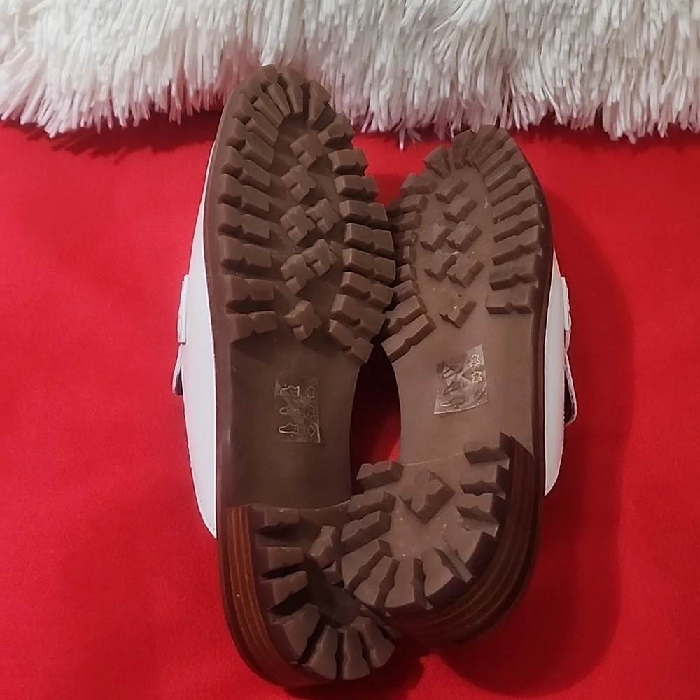Madewell The Corinne Lugsole Loafer Mule - Picture 8 of 11